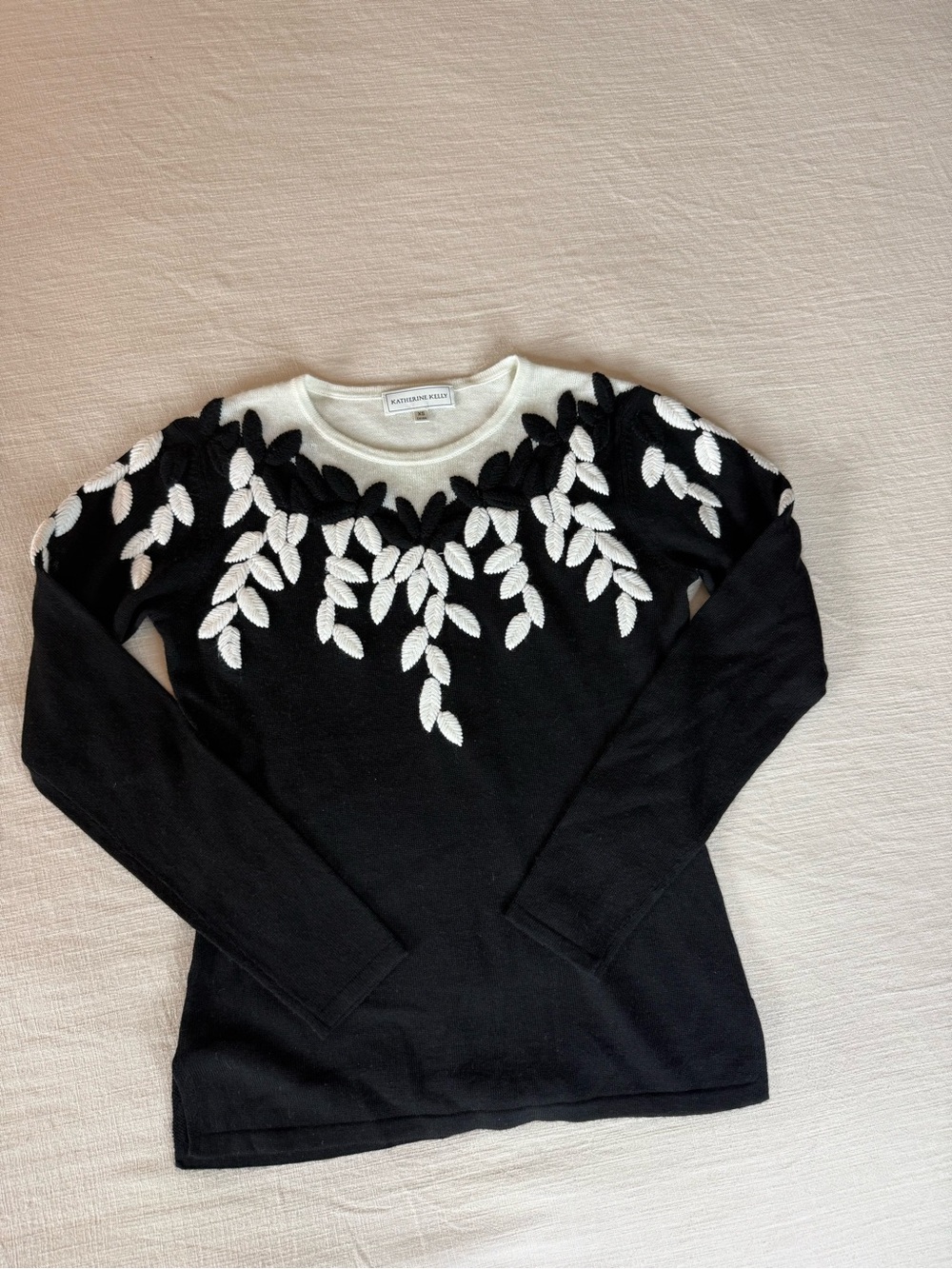 Katherine Kelly Black Wool Blend Crewneck Sweater with White Leaf Embroidery -